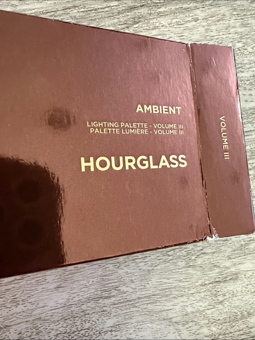 Neutral lighting Bronze Trio Face Palette - volume 3